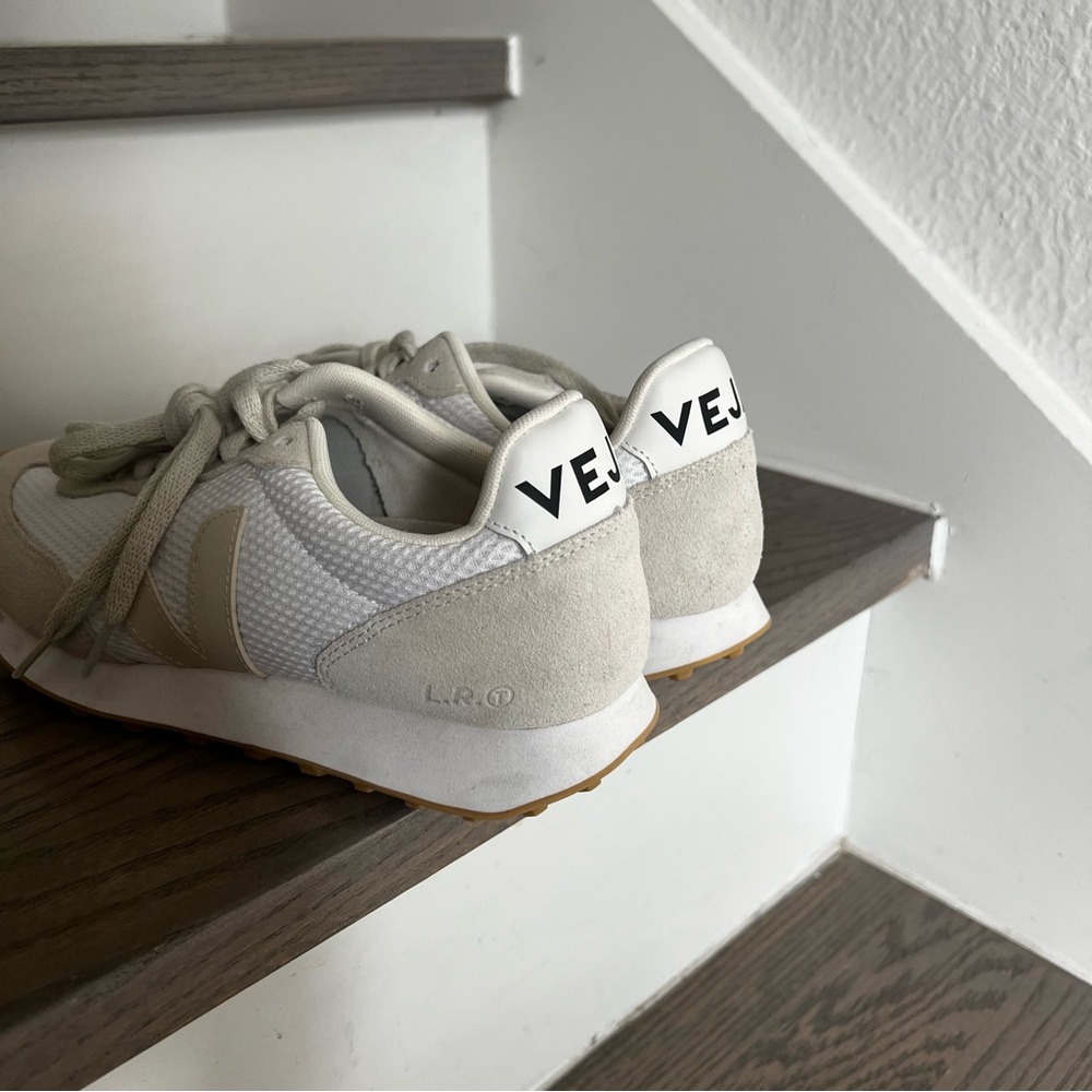 Veja Rio Branco II Alveomesh Sneakers in White Pierre - Women’s 7 - NWOB - Picture 4 of 6